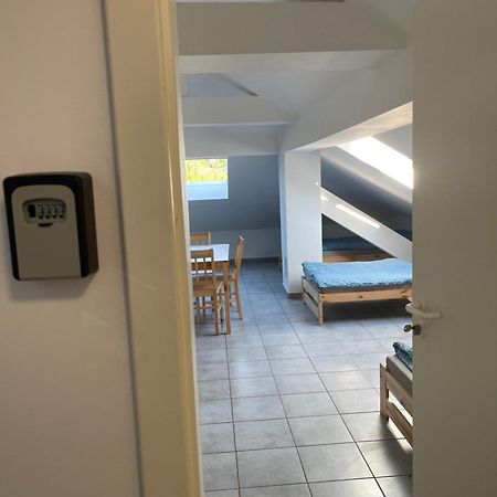 Kavkaz Restaurant & Hotel Lohmar Esterno foto